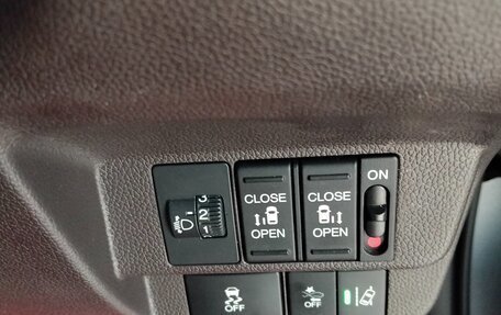 Honda Freed II, 2019 год, 2 000 000 рублей, 4 фотография