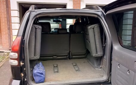 Toyota Land Cruiser Prado 120 рестайлинг, 2007 год, 2 000 000 рублей, 6 фотография