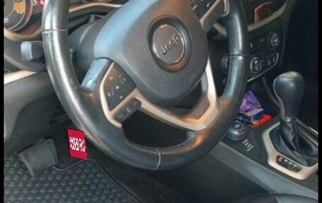 Jeep Cherokee, 2014 год, 1 379 000 рублей, 12 фотография