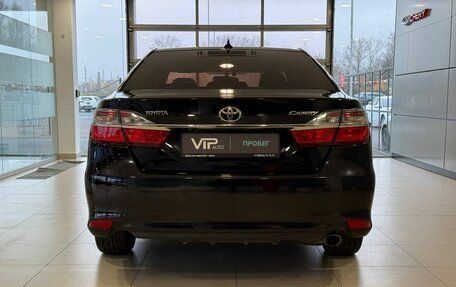 Toyota Camry, 2017 год, 2 185 000 рублей, 5 фотография