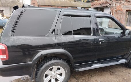 Nissan Pathfinder, 2002 год, 350 000 рублей, 24 фотография