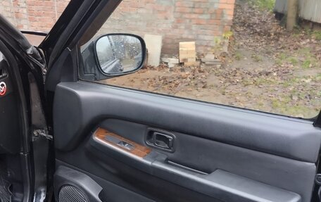 Nissan Pathfinder, 2002 год, 350 000 рублей, 36 фотография