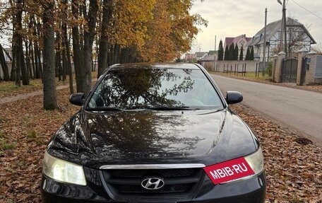 Hyundai Sonata VI, 2007 год, 560 000 рублей, 4 фотография