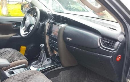 Toyota Fortuner II, 2018 год, 2 700 000 рублей, 11 фотография