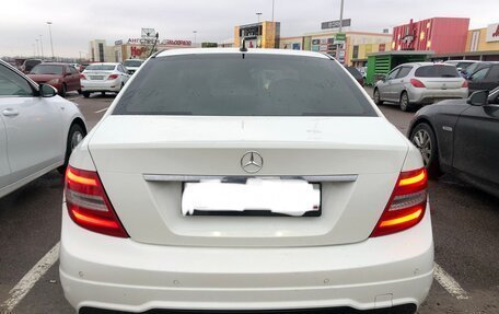 Mercedes-Benz C-Класс, 2011 год, 1 250 000 рублей, 2 фотография