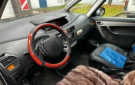 Citroen C4 Picasso II рестайлинг, 2012 год, 590 000 рублей, 13 фотография