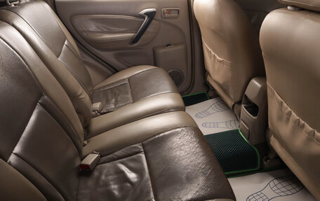 Toyota RAV4, 2003 год, 749 000 рублей, 17 фотография