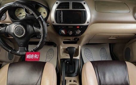 Toyota RAV4, 2003 год, 749 000 рублей, 7 фотография