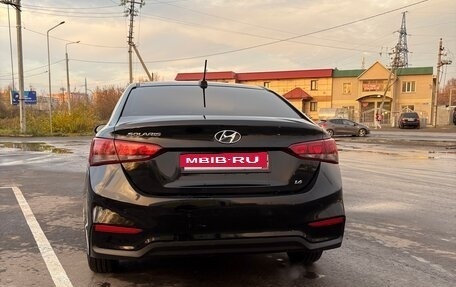 Hyundai Solaris II рестайлинг, 2017 год, 1 300 000 рублей, 3 фотография