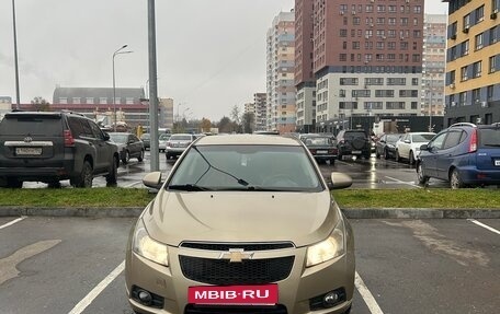 Chevrolet Cruze II, 2009 год, 636 000 рублей, 3 фотография