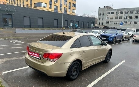 Chevrolet Cruze II, 2009 год, 636 000 рублей, 7 фотография