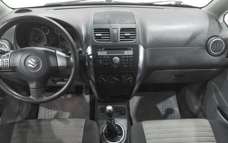 Suzuki SX4 II рестайлинг, 2011 год, 899 000 рублей, 12 фотография