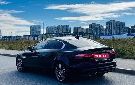 Jaguar XE I рестайлинг, 2020 год, 4 450 000 рублей, 2 фотография