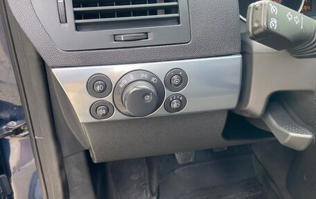 Opel Astra H, 2011 год, 850 000 рублей, 4 фотография