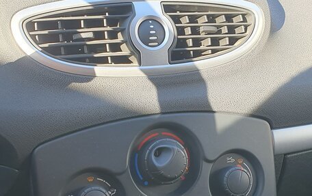 Renault Clio III, 2008 год, 465 000 рублей, 25 фотография