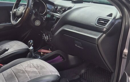 KIA Rio III рестайлинг, 2013 год, 1 350 000 рублей, 10 фотография