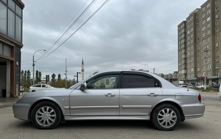 Hyundai Sonata IV рестайлинг, 2005 год, 303 000 рублей, 3 фотография
