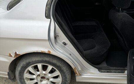 Hyundai Sonata IV рестайлинг, 2005 год, 303 000 рублей, 12 фотография