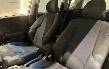 Honda Fit III, 2011 год, 835 000 рублей, 19 фотография