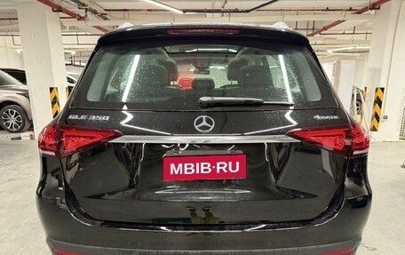 Mercedes-Benz GLE, 2022 год, 7 000 000 рублей, 3 фотография