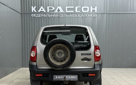 Chevrolet Niva I рестайлинг, 2018 год, 720 000 рублей, 5 фотография