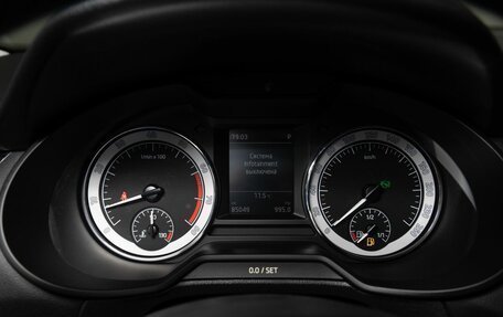 Skoda Octavia, 2019 год, 1 988 000 рублей, 10 фотография