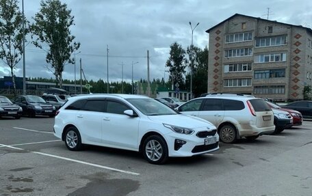 KIA cee'd III, 2019 год, 1 600 000 рублей, 2 фотография