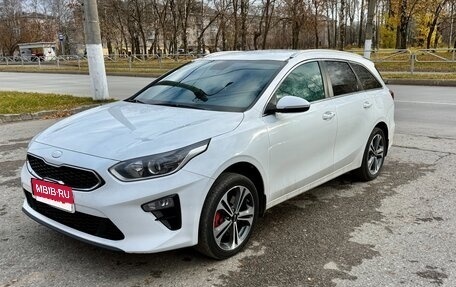 KIA cee'd III, 2019 год, 1 600 000 рублей, 4 фотография