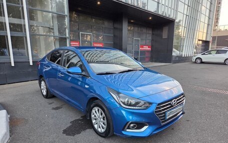 Hyundai Solaris II рестайлинг, 2018 год, 1 250 000 рублей, 3 фотография