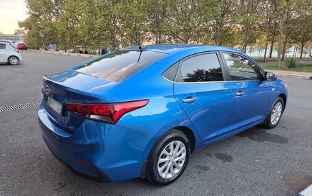 Hyundai Solaris II рестайлинг, 2018 год, 1 250 000 рублей, 2 фотография