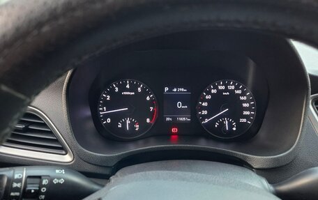 Hyundai Solaris II рестайлинг, 2018 год, 1 250 000 рублей, 7 фотография