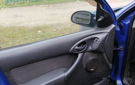 Ford Focus IV, 2001 год, 165 000 рублей, 14 фотография