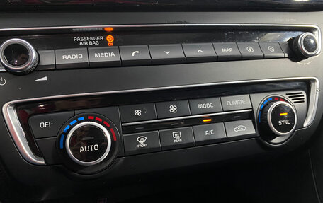 KIA Optima IV, 2018 год, 1 895 000 рублей, 15 фотография