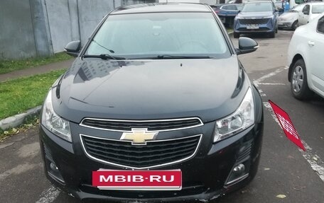 Chevrolet Cruze II, 2013 год, 800 000 рублей, 6 фотография