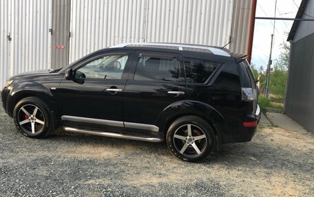 Mitsubishi Outlander III рестайлинг 3, 2008 год, 1 200 000 рублей, 1 фотография