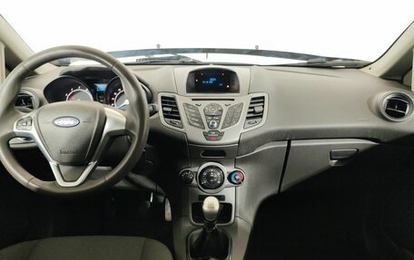 Ford Fiesta, 2017 год, 490 000 рублей, 10 фотография