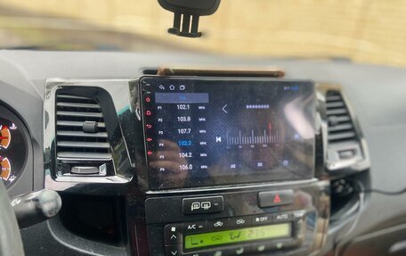 Toyota Hilux VII, 2014 год, 2 250 000 рублей, 22 фотография