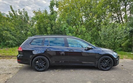 Volkswagen Golf VII, 2017 год, 1 340 000 рублей, 4 фотография