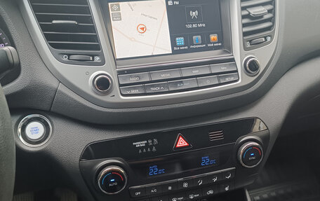 Hyundai Tucson III, 2018 год, 2 340 000 рублей, 3 фотография