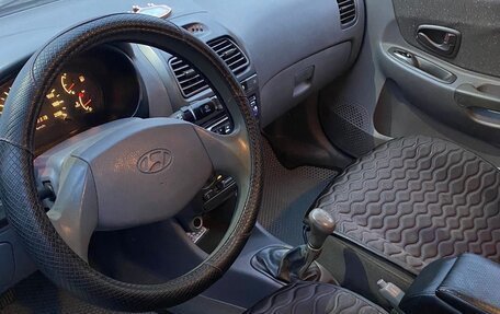 Hyundai Accent II, 2005 год, 320 000 рублей, 4 фотография