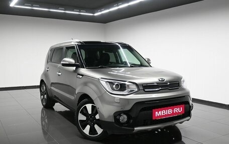 KIA Soul II рестайлинг, 2019 год, 1 945 000 рублей, 5 фотография