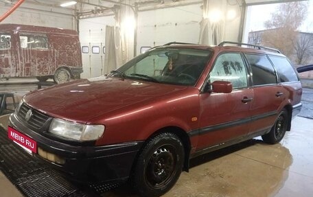 Volkswagen Passat B4, 1996 год, 229 999 рублей, 2 фотография