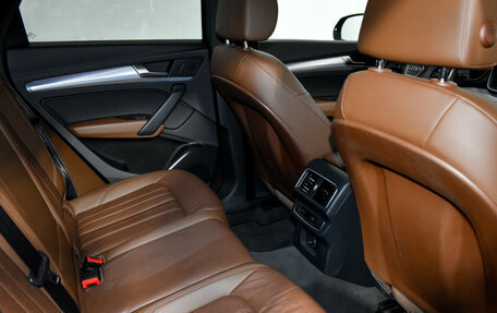 Audi Q5, 2018 год, 2 850 000 рублей, 13 фотография