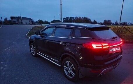 Geely Atlas I, 2018 год, 1 450 000 рублей, 3 фотография