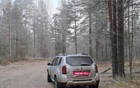 Renault Duster I рестайлинг, 2018 год, 990 000 рублей, 2 фотография