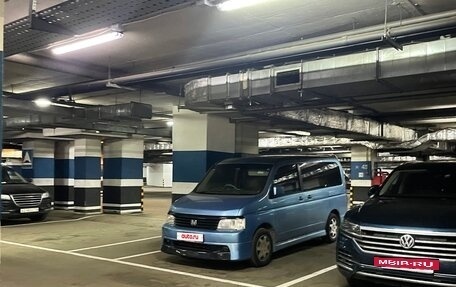 Honda Stepwgn II рестайлинг, 2001 год, 900 000 рублей, 7 фотография