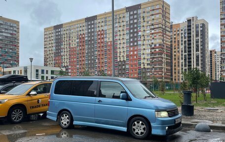 Honda Stepwgn II рестайлинг, 2001 год, 900 000 рублей, 21 фотография