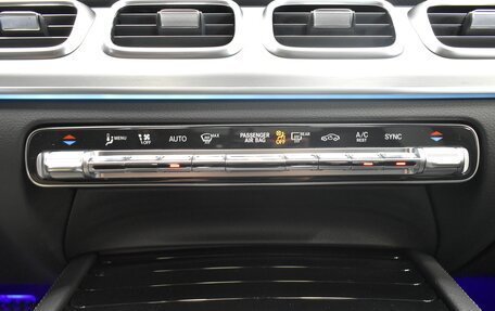 Mercedes-Benz GLE, 2024 год, 15 000 000 рублей, 15 фотография