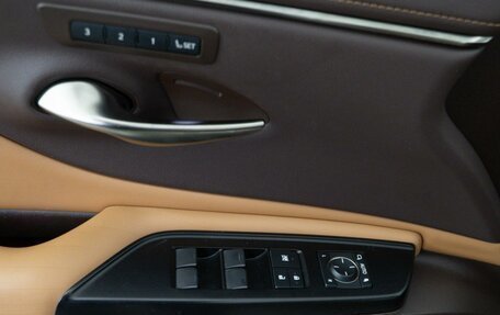 Lexus ES VII, 2019 год, 3 577 099 рублей, 13 фотография