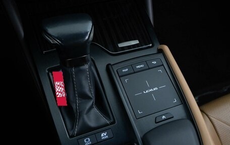 Lexus ES VII, 2019 год, 3 577 099 рублей, 14 фотография